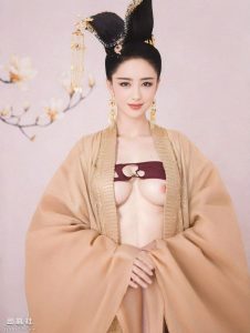 ai明星脱衣裸体，大陆女星佟丽娅裸体脱衣-TUOCRM